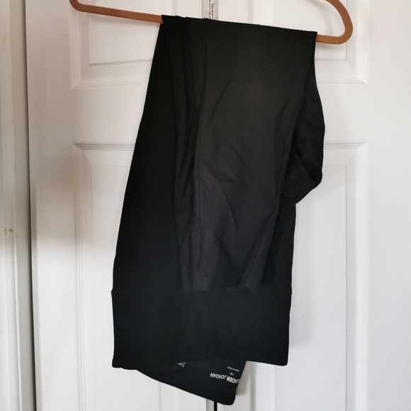 Alexander Jordan Black Ankle Pants - Picture 1 of 2